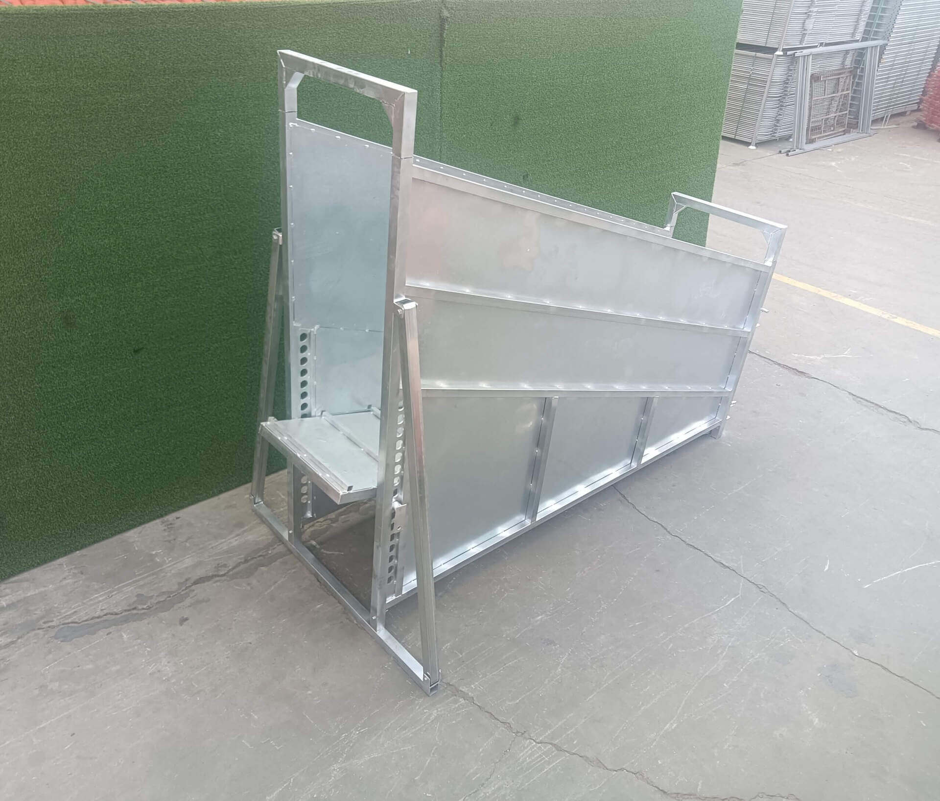 3m Long Standard Sheep Loading Ramp, adjustable height